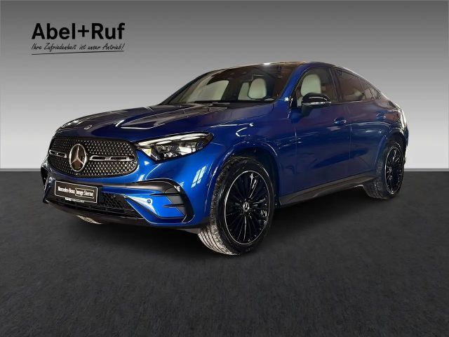 Mercedes-Benz GLC 300 de 4M Coupé AMG+DISTRO+Pano+Kamera+Burme 2024 Hybride / Diesel