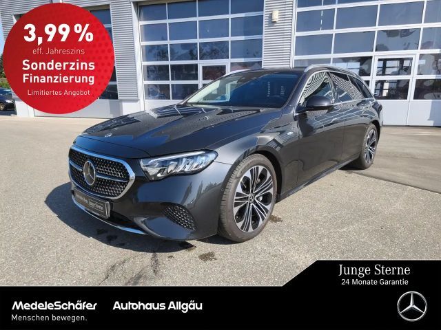 Mercedes-Benz E 300 T de Avantgarde Distronic AHK 19'' Kam Key LED/Keyless/9G-TRONIC/Park/Navi/Sitzh/Digitales Radio/Chrom/Klima/Tel 2025 Hybride / Diesel