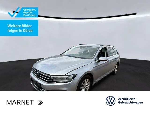 Volkswagen Passat Variant 1.5 TSI Business Navi*AHK*LED*SHZ 2022 Benzine