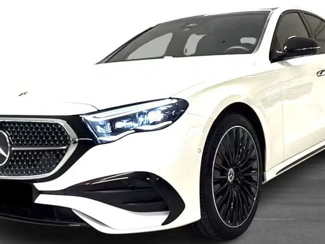 Mercedes-Benz E 400 e Lim 4M AMG HUD-20"-Pano-Superscreen-360° 2026 Hybride / Benzine