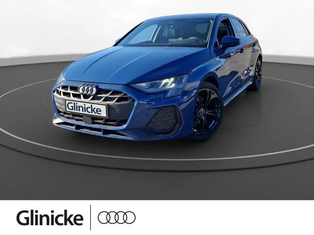 Audi A3 30 TFSI S-LINE+ACC+KAMERA+CARPLAY 2026 Benzine