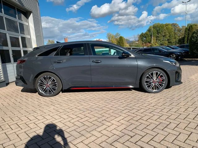 Kia ProCeed / pro_cee'd