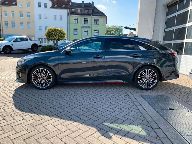 Kia ProCeed / pro_cee'd