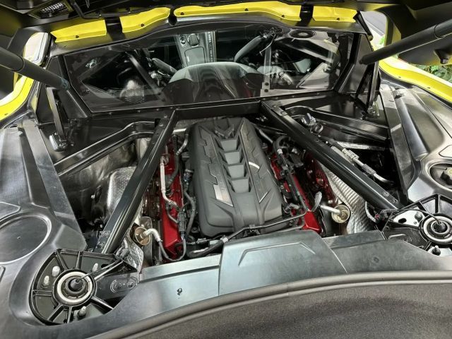Corvette C8