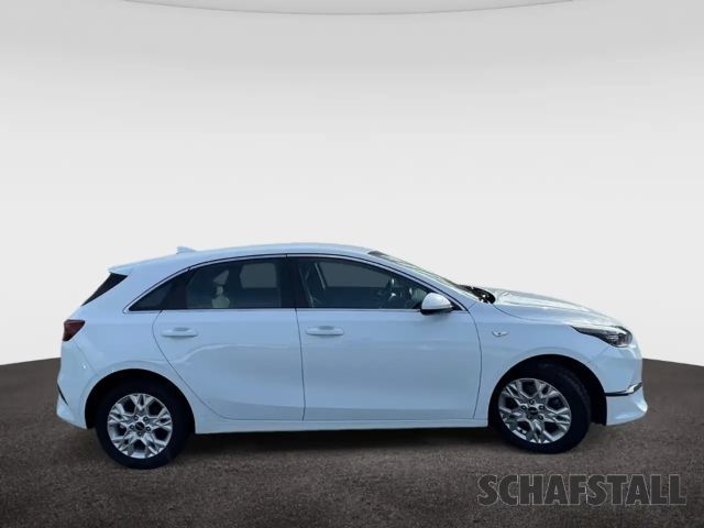 Kia Ceed / cee'd