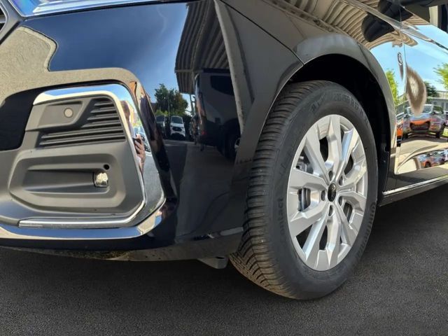 Ford Grand Tourneo
