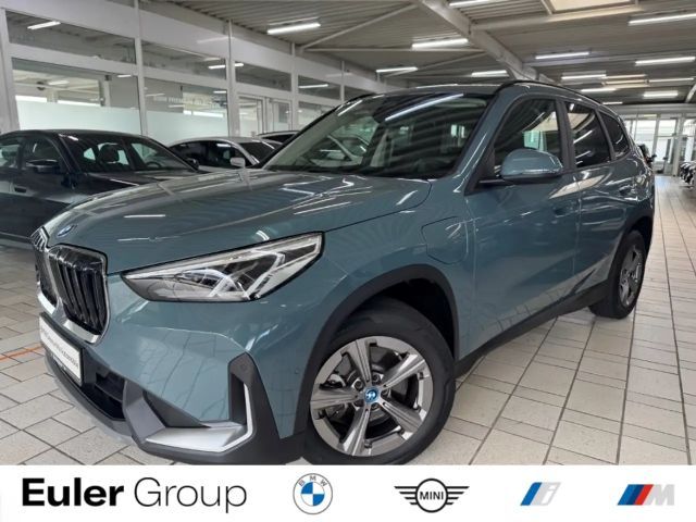 BMW X1 xDrive 25e 17''Pano Navi H/K Parkass. Drivass. SHZ 2023 Hybride / Benzine