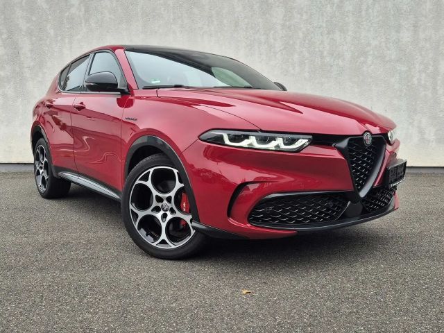 Alfa Romeo Tonale Veloce, Leder mit Klimatisierung, PanoGSD 2024 Benzine