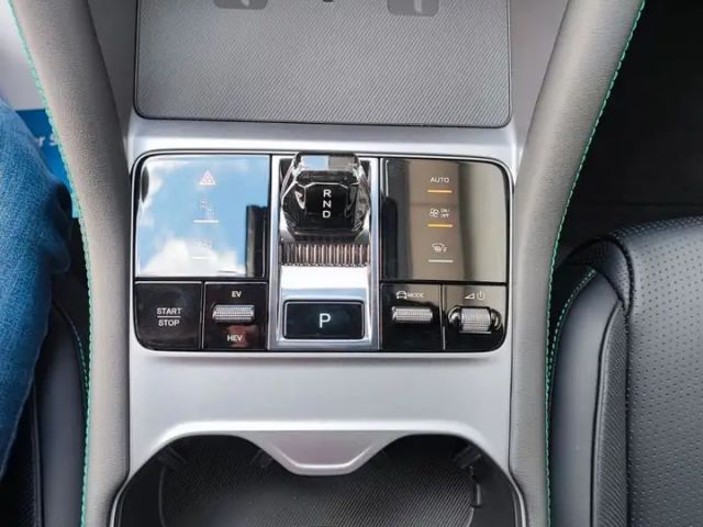 BYD Seal U