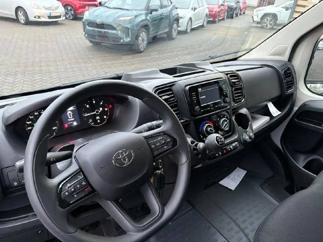 Toyota Proace Max