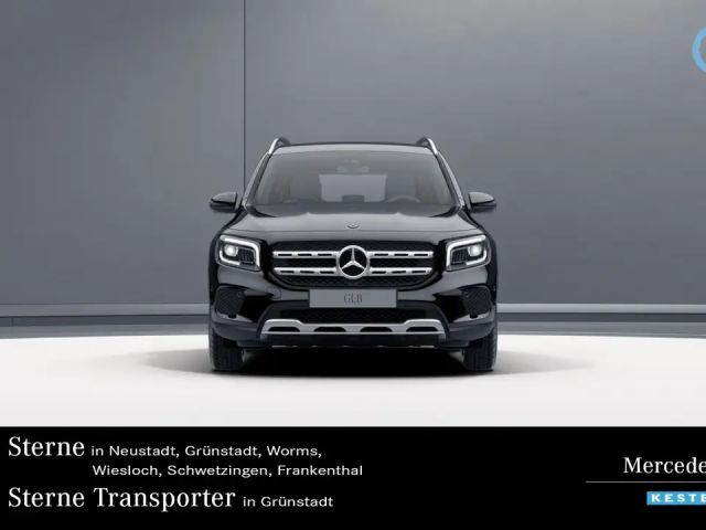 Mercedes-Benz GLB 180 STYLE*LED*SHZ*PARKTRONIC*THERMATIC Autom./Klima/Park-Assist./Sitzhzg./MF-Lenkrad/Tempomat/Dachrel./Digitales Radio 2022 Benzine