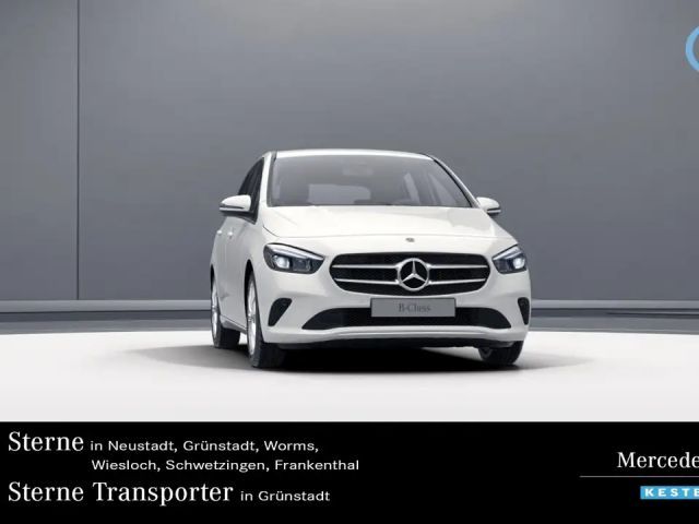 Mercedes-Benz B 250 e STYLE*LED*MBUX*TEMPOMAT*PARKTRONIC Navi/Autom./Klima/Park-Assist./MF-Lenkrad/Tempomat/Digitales Radio/Komfortsitze 2021 Hybride / Benzine