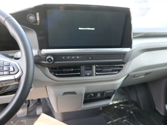 Volkswagen T7 Transporter