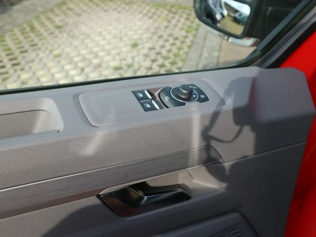 Volkswagen T7 Transporter