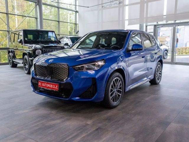 BMW iX1 30 xDrive M Sport*PANO*AHK*HUD*H&K*360°1HD 2024 Elektrisch