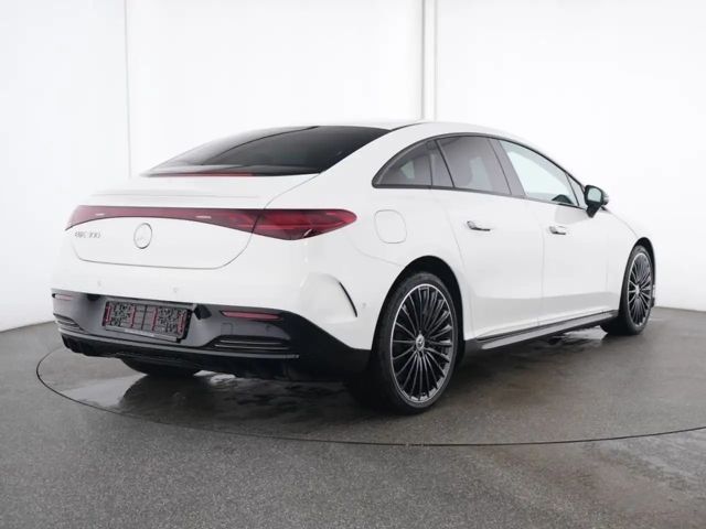 Mercedes-Benz EQE 300