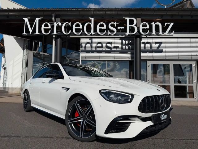 Mercedes-Benz E 63 AMG