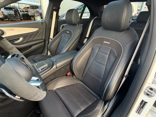 Mercedes-Benz E 63 AMG