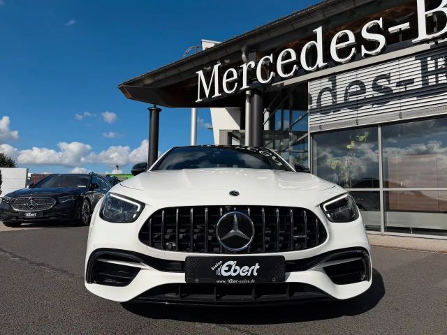 Mercedes-Benz E 63 AMG