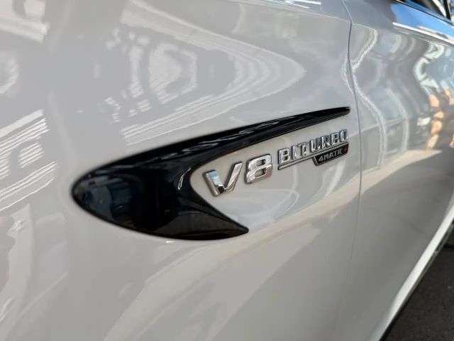 Mercedes-Benz E 63 AMG