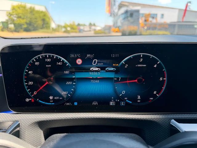 Mercedes-Benz CLA 220