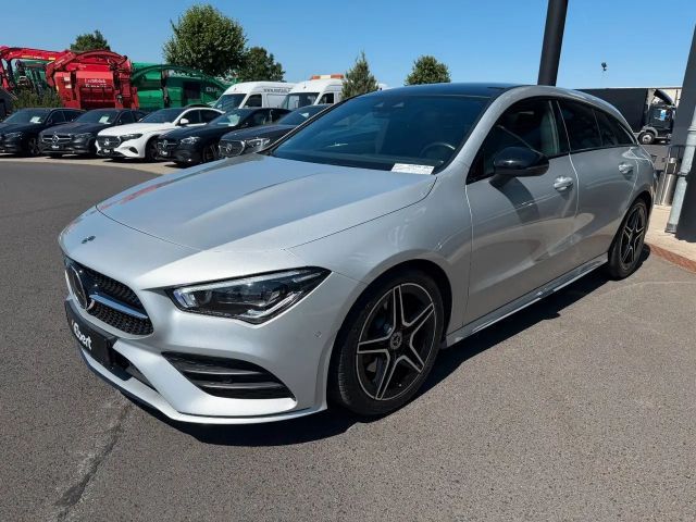 Mercedes-Benz CLA 220