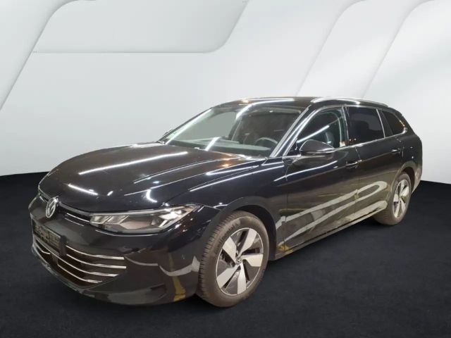 Volkswagen Passat Variant 1.5 eTSI DSG Business LED Navi AHK Area View 2026 Benzine