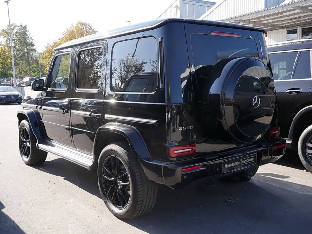 Mercedes-Benz G 500