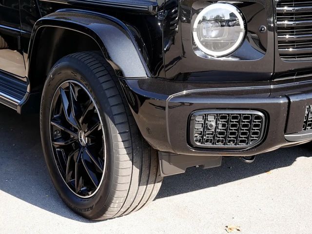 Mercedes-Benz G 500