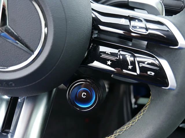 Mercedes-Benz A 45 AMG