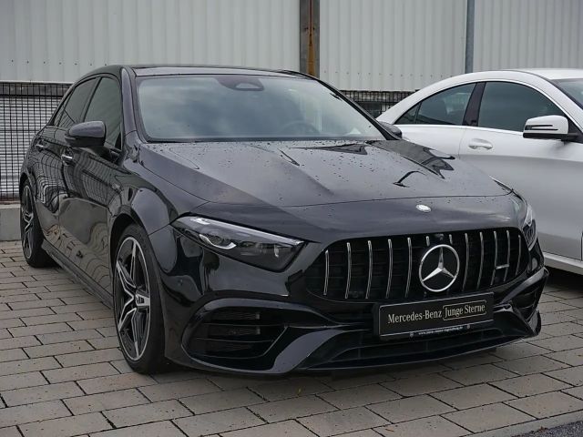 Mercedes-Benz A 45 AMG
