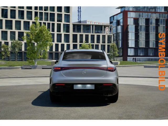 Mercedes-Benz EQE 300