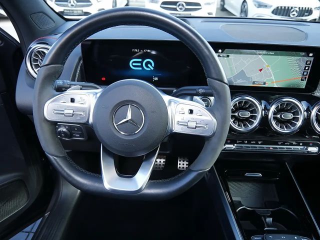Mercedes-Benz EQB 300