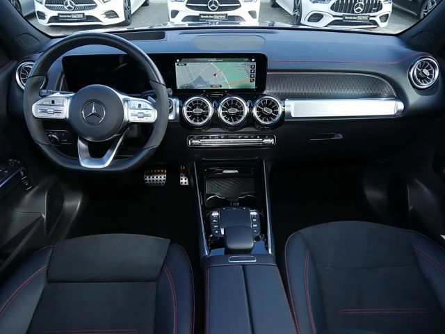 Mercedes-Benz EQB 300
