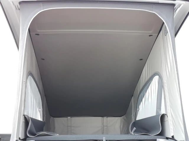 Volkswagen T7 California