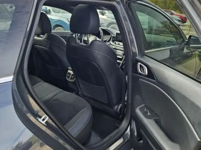 Kia Ceed / cee'd