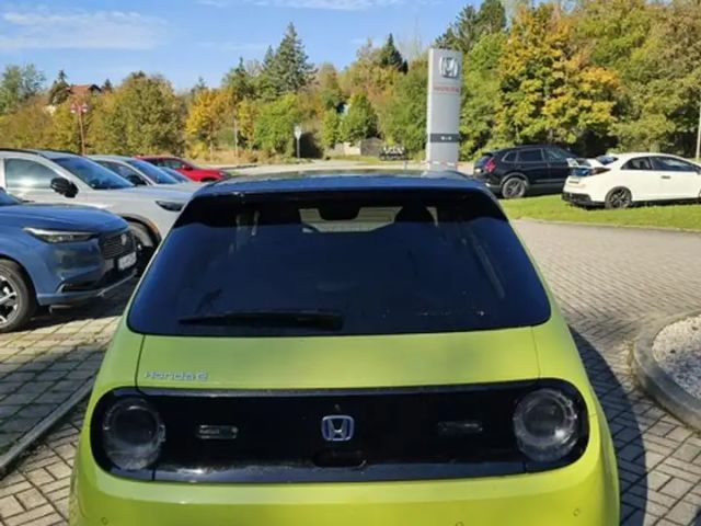 Honda e