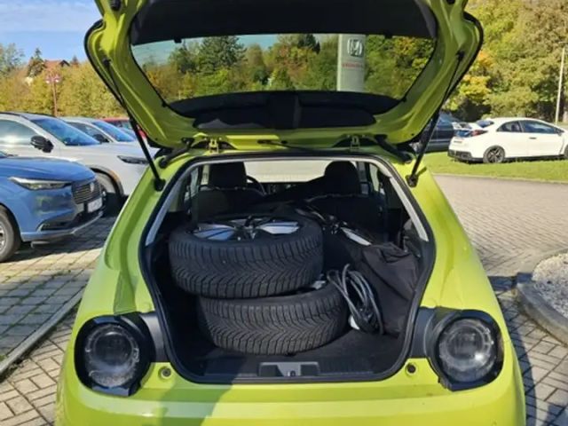 Honda e