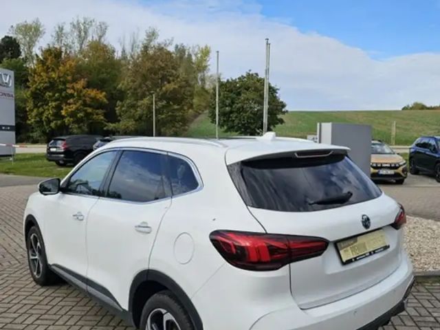 MG HS