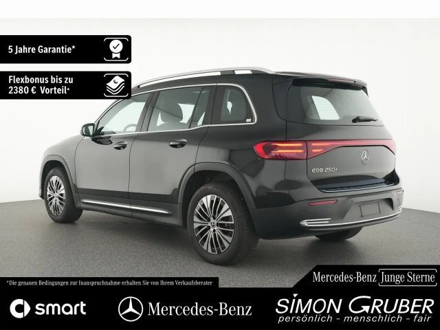 Mercedes-Benz EQB 250