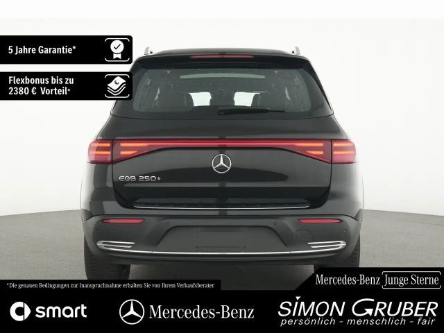 Mercedes-Benz EQB 250