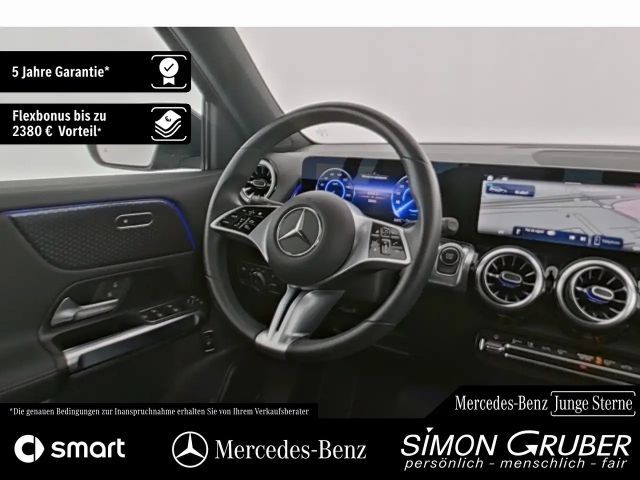 Mercedes-Benz EQB 250