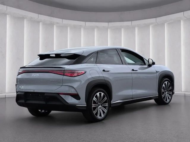BYD Sealion 7