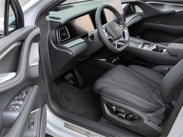 BYD Sealion 7
