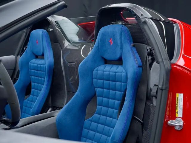 Ferrari 812