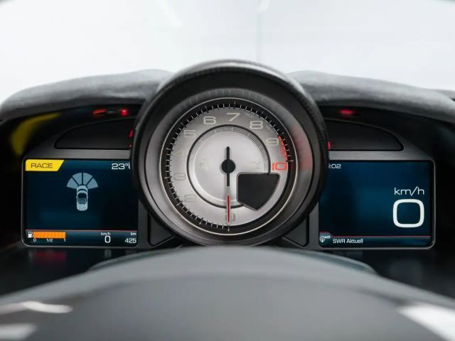 Ferrari 812