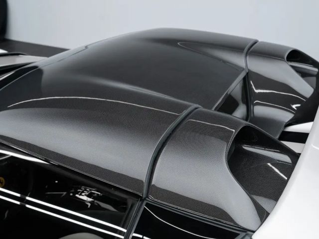 Ferrari 812
