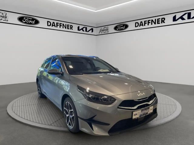 Kia Ceed / cee'd