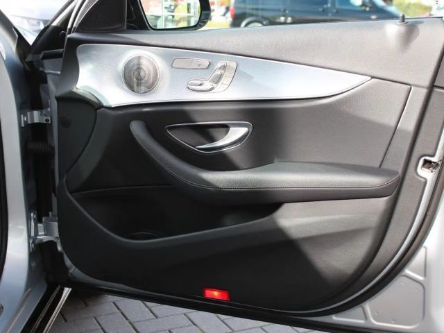 Mercedes-Benz E 400
