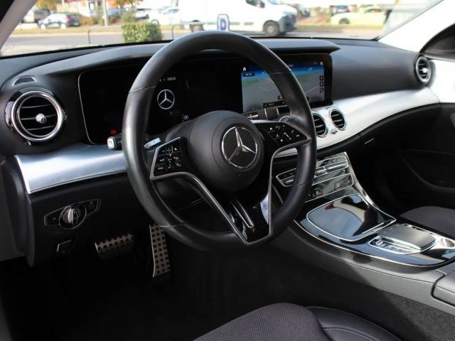 Mercedes-Benz E 400